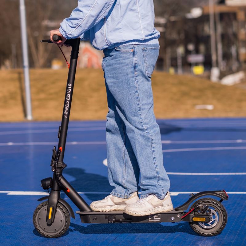 E2S V2 Long Range 2025 - Musta - Puhkeamattomat - 25 km/t