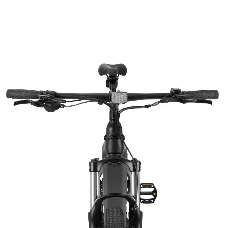 Momas Summit - M - Musta