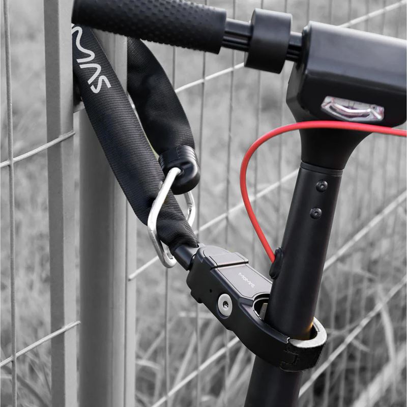 Momas runkolukko hälyttimellä