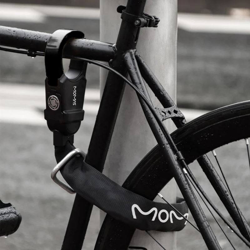 Momas runkolukko hälyttimellä